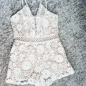 "Donʻt Get It Twisted Romper" *NWT*